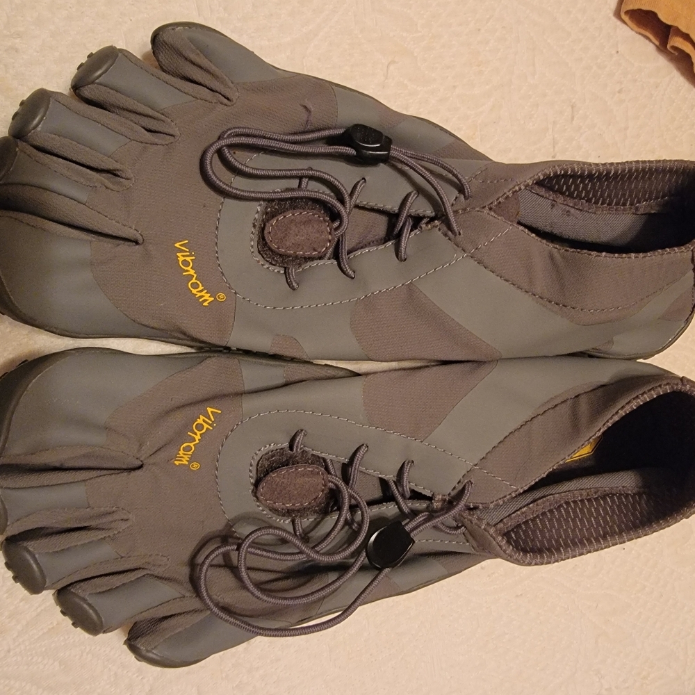 Vibram shoes